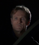 ROSWELL_-_E2X08_MEET_THE_DUPES_007.jpg
