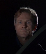 ROSWELL_-_E2X08_MEET_THE_DUPES_008.jpg
