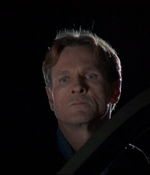 ROSWELL_-_E2X08_MEET_THE_DUPES_014.jpg
