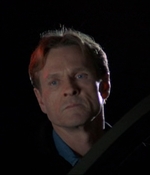 ROSWELL_-_E2X08_MEET_THE_DUPES_018.jpg