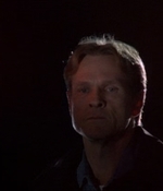 ROSWELL_-_E2X08_MEET_THE_DUPES_040.jpg