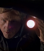ROSWELL_-_E2X08_MEET_THE_DUPES_064.jpg