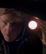 ROSWELL_-_E2X08_MEET_THE_DUPES_065.jpg