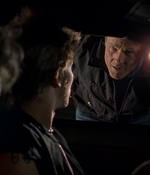 ROSWELL_-_E2X08_MEET_THE_DUPES_078.jpg