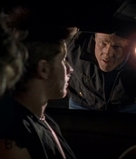 ROSWELL_-_E2X08_MEET_THE_DUPES_080.jpg