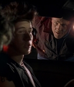 ROSWELL_-_E2X08_MEET_THE_DUPES_082.jpg