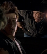 ROSWELL_-_E2X08_MEET_THE_DUPES_092.jpg