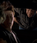 ROSWELL_-_E2X08_MEET_THE_DUPES_093.jpg