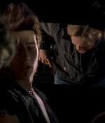 ROSWELL_-_E2X08_MEET_THE_DUPES_097.jpg