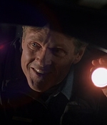 ROSWELL_-_E2X08_MEET_THE_DUPES_117.jpg