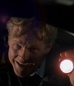 ROSWELL_-_E2X08_MEET_THE_DUPES_126.jpg