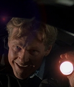 ROSWELL_-_E2X08_MEET_THE_DUPES_127.jpg