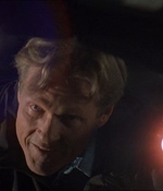 ROSWELL_-_E2X08_MEET_THE_DUPES_136.jpg