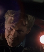 ROSWELL_-_E2X08_MEET_THE_DUPES_137.jpg