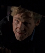 ROSWELL_-_E2X08_MEET_THE_DUPES_154.jpg