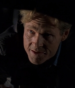 ROSWELL_-_E2X08_MEET_THE_DUPES_187.jpg