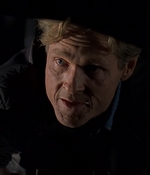 ROSWELL_-_E2X08_MEET_THE_DUPES_191.jpg