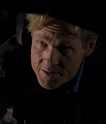 ROSWELL_-_E2X08_MEET_THE_DUPES_193.jpg