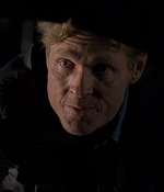 ROSWELL_-_E2X08_MEET_THE_DUPES_201.jpg