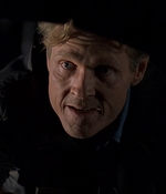 ROSWELL_-_E2X08_MEET_THE_DUPES_207.jpg