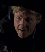 ROSWELL_-_E2X08_MEET_THE_DUPES_214.jpg