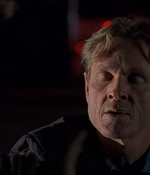 ROSWELL_-_E2X08_MEET_THE_DUPES_256.jpg