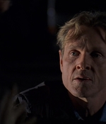 ROSWELL_-_E2X08_MEET_THE_DUPES_258.jpg
