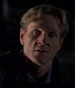 ROSWELL_-_E2X08_MEET_THE_DUPES_263.jpg