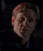 ROSWELL_-_E2X08_MEET_THE_DUPES_264.jpg