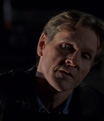 ROSWELL_-_E2X08_MEET_THE_DUPES_272.jpg