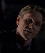 ROSWELL_-_E2X08_MEET_THE_DUPES_279.jpg