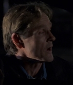 ROSWELL_-_E2X08_MEET_THE_DUPES_300.jpg