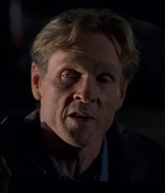 ROSWELL_-_E2X08_MEET_THE_DUPES_302.jpg