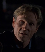 ROSWELL_-_E2X08_MEET_THE_DUPES_304.jpg