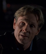 ROSWELL_-_E2X08_MEET_THE_DUPES_307.jpg