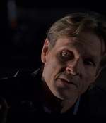 ROSWELL_-_E2X08_MEET_THE_DUPES_314.jpg