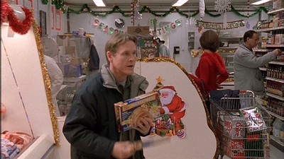 ROSWELL_-_S2X10_A_ROSWELL_CHRITMAS_CAROL_135.jpg