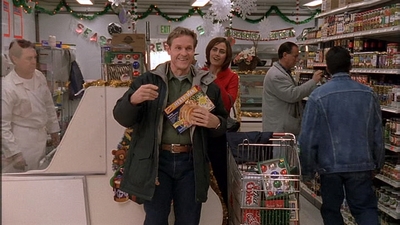 ROSWELL_-_S2X10_A_ROSWELL_CHRITMAS_CAROL_143.jpg