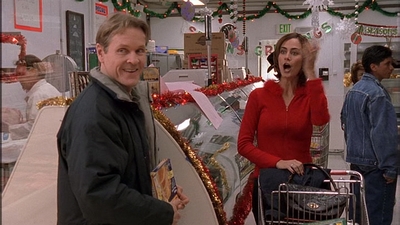 ROSWELL_-_S2X10_A_ROSWELL_CHRITMAS_CAROL_176.jpg