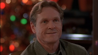 ROSWELL_-_S2X10_A_ROSWELL_CHRITMAS_CAROL_520.jpg
