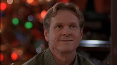 ROSWELL_-_S2X10_A_ROSWELL_CHRITMAS_CAROL_522.jpg