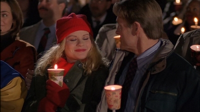 ROSWELL_-_S2X10_A_ROSWELL_CHRITMAS_CAROL_588.jpg