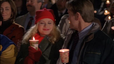 ROSWELL_-_S2X10_A_ROSWELL_CHRITMAS_CAROL_589.jpg