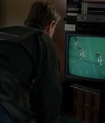ROSWELL_-_S2X10_A_ROSWELL_CHRITMAS_CAROL_005.jpg
