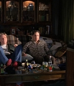 ROSWELL_-_S2X10_A_ROSWELL_CHRITMAS_CAROL_034.jpg