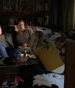 ROSWELL_-_S2X10_A_ROSWELL_CHRITMAS_CAROL_055.jpg