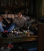 ROSWELL_-_S2X10_A_ROSWELL_CHRITMAS_CAROL_081.jpg