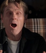 ROSWELL_-_S2X10_A_ROSWELL_CHRITMAS_CAROL_096.jpg