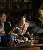 ROSWELL_-_S2X10_A_ROSWELL_CHRITMAS_CAROL_104.jpg