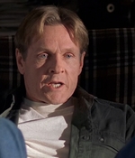 ROSWELL_-_S2X10_A_ROSWELL_CHRITMAS_CAROL_110.jpg